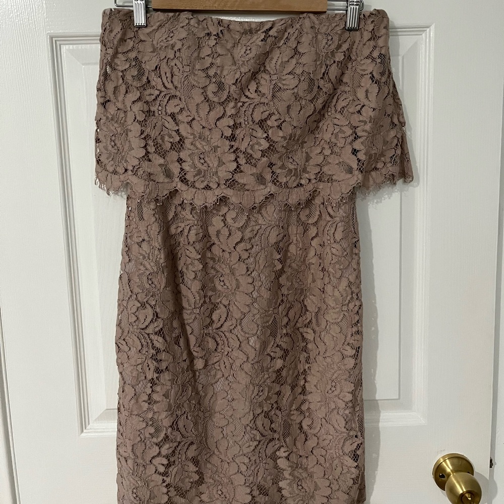 BB Dakota dress size 4